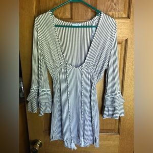 Blue Island Striped V-Neck Bell Sleeve Bathing Suit Coverup Sm